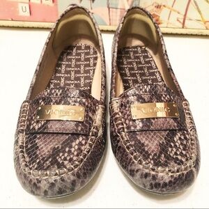 Vionic Sydney snake driving loafers